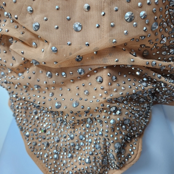 FASHION NOVA BUSTIER TOP . medium - Picture 2 of 5